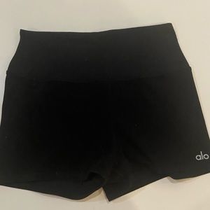 Alo shorts